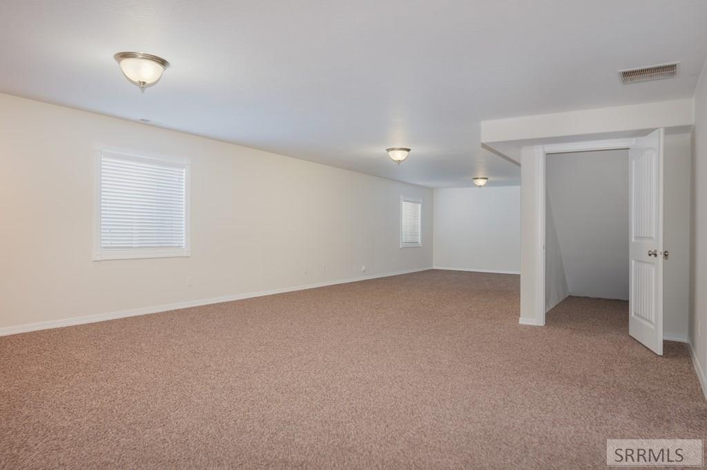 MLS #2180453 image #36