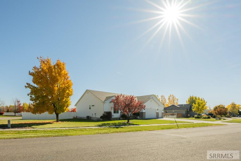 MLS #2180453 image #44