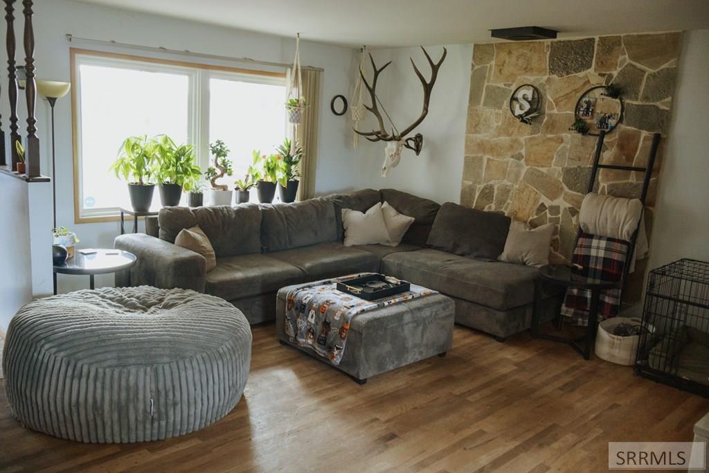 MLS #2180454 image #2