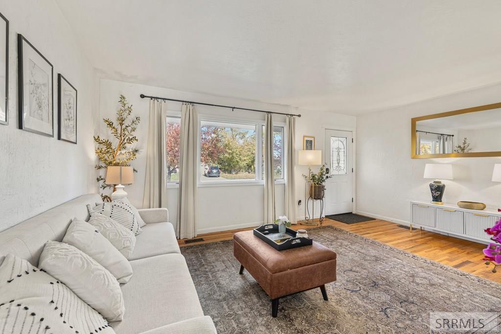 MLS #2180457 image #6