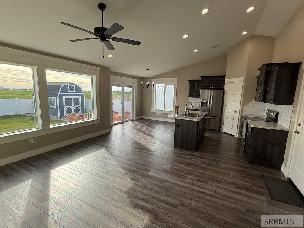 MLS #2180458 image #2