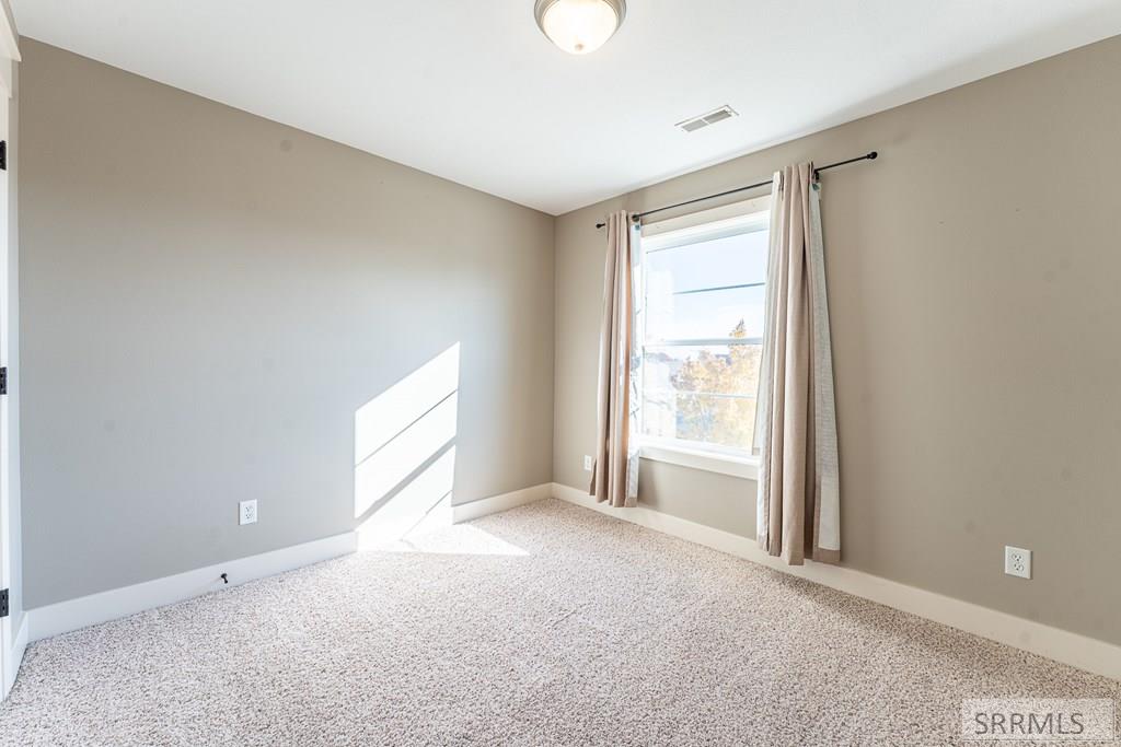 MLS #2180459 image #43