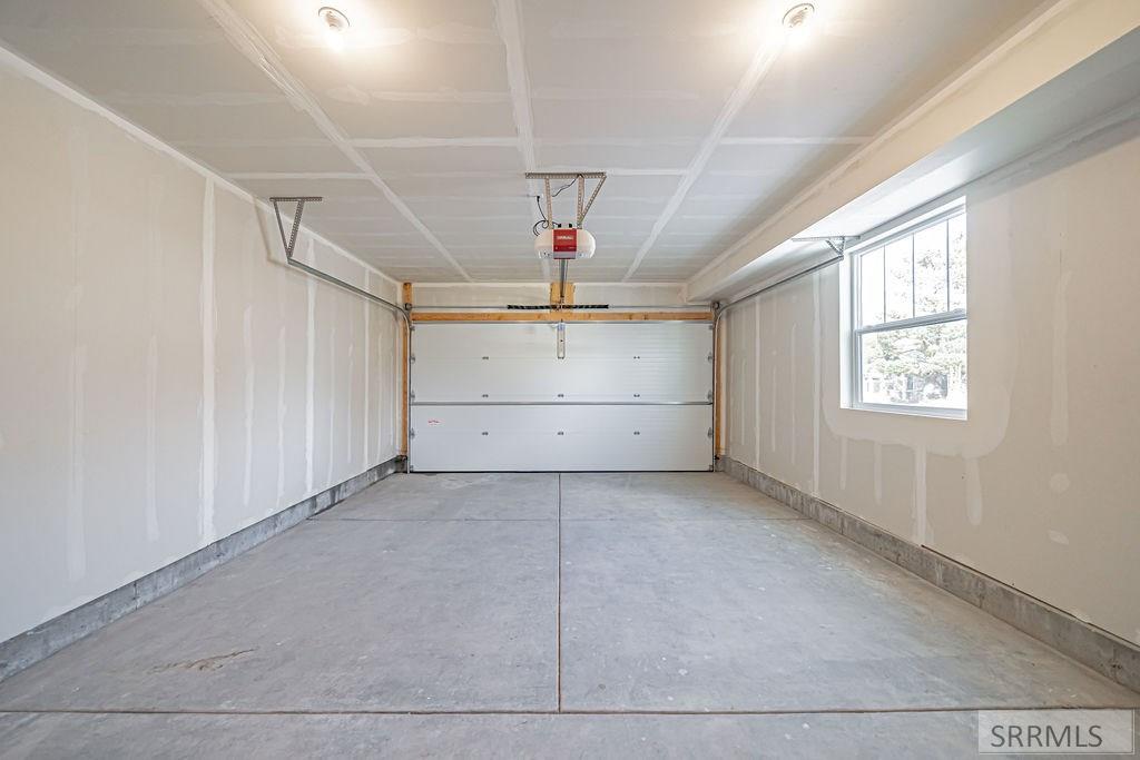 MLS #2180468 image #37