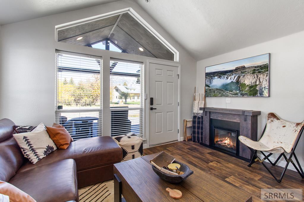 MLS #2180483 image #9