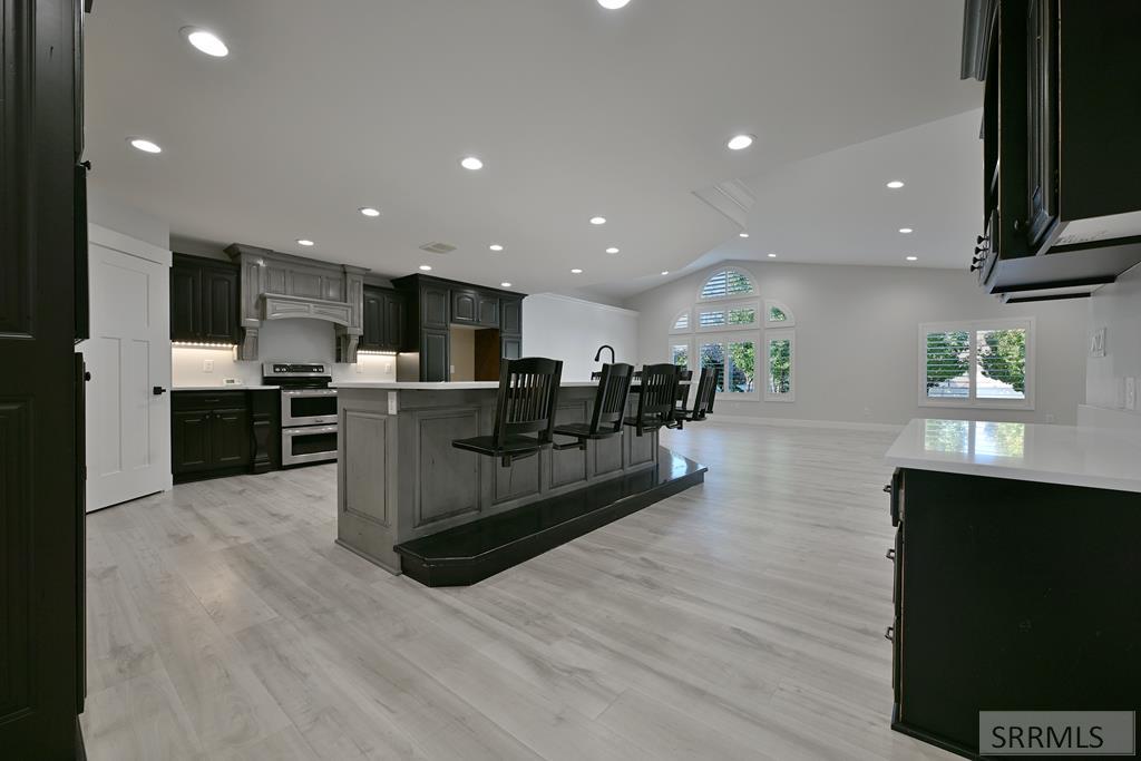 MLS #2180492 image #2