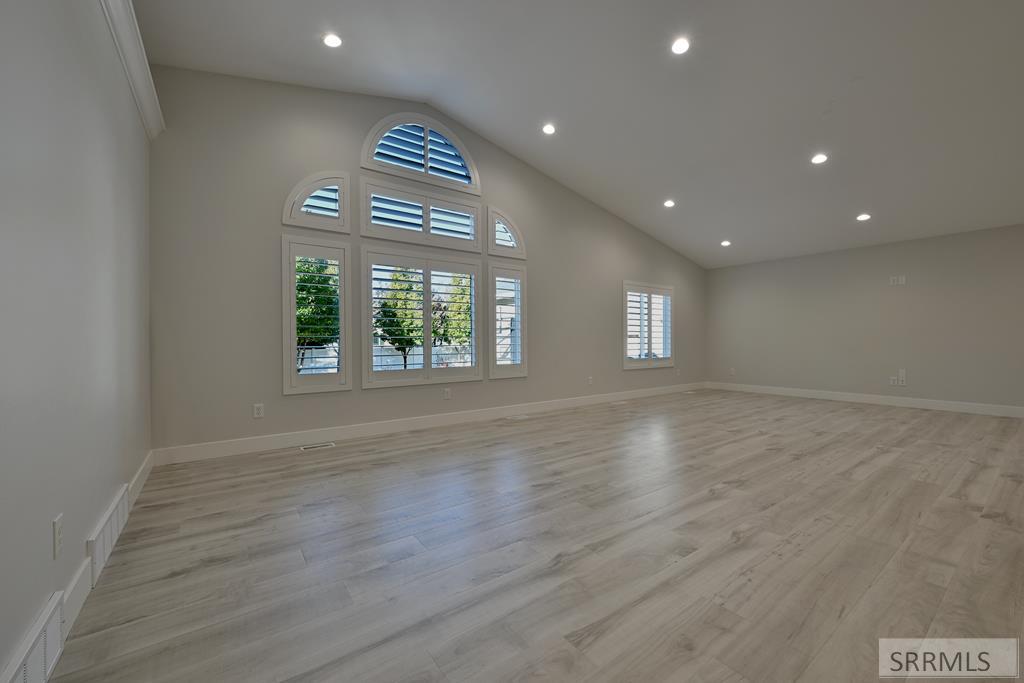 MLS #2180492 image #9