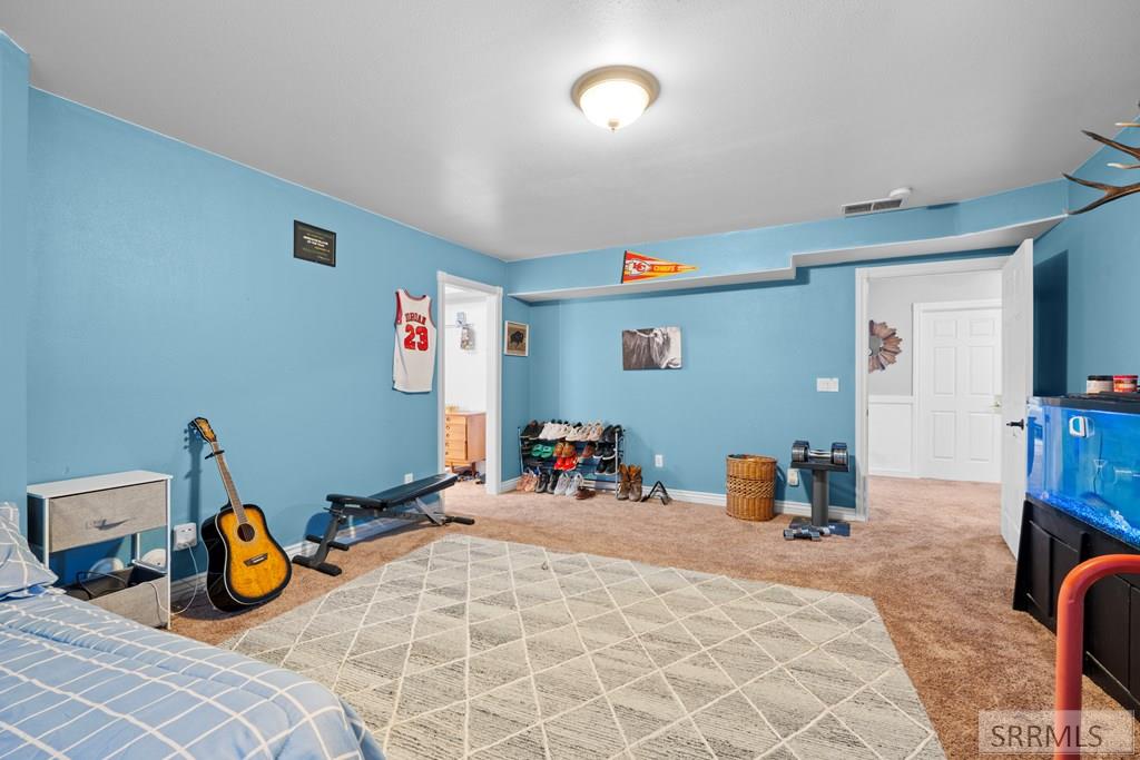 MLS #2180512 image #44