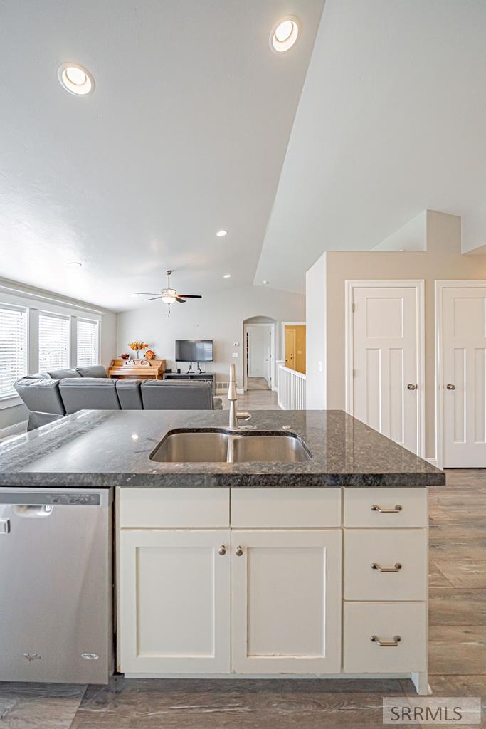 MLS #2180611 image #23