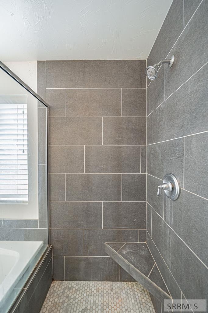 MLS #2180611 image #33