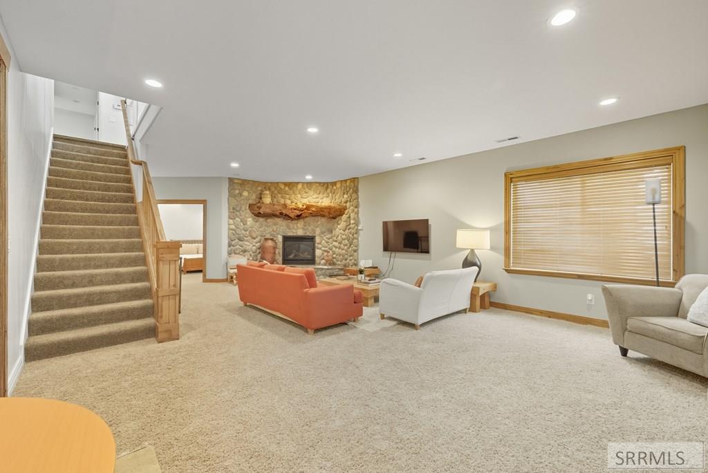 MLS #2180658 image #40