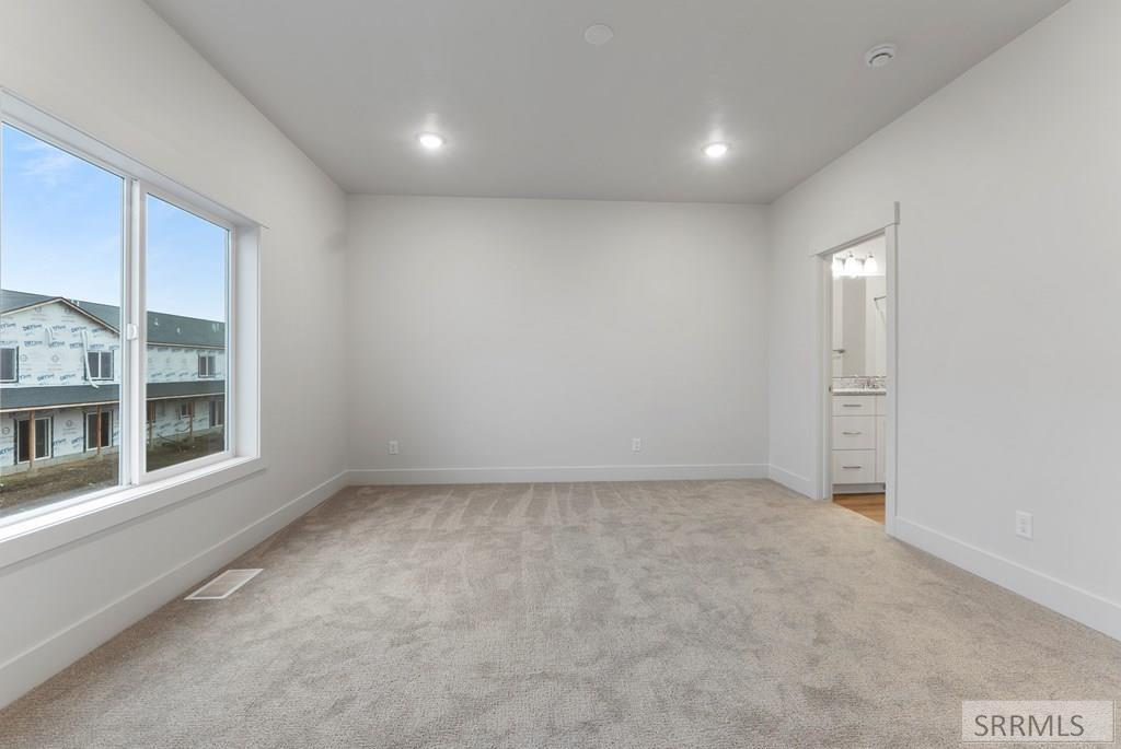 MLS #2180836 image #17