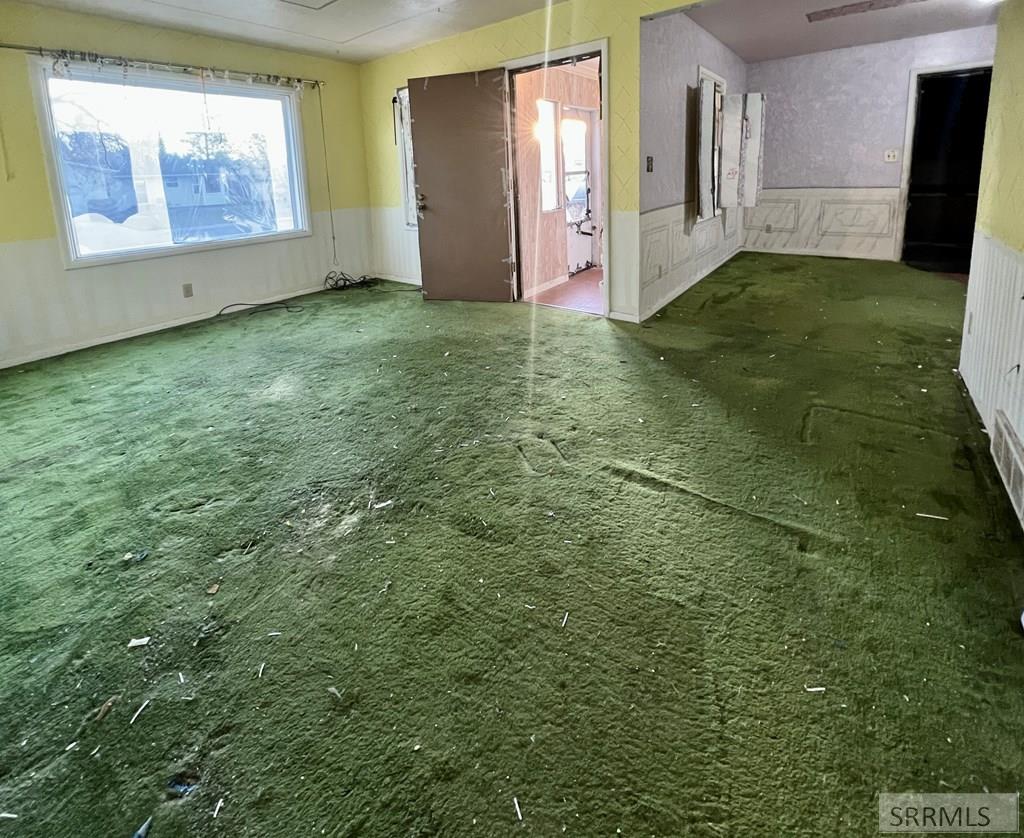 MLS #2180846 image #2