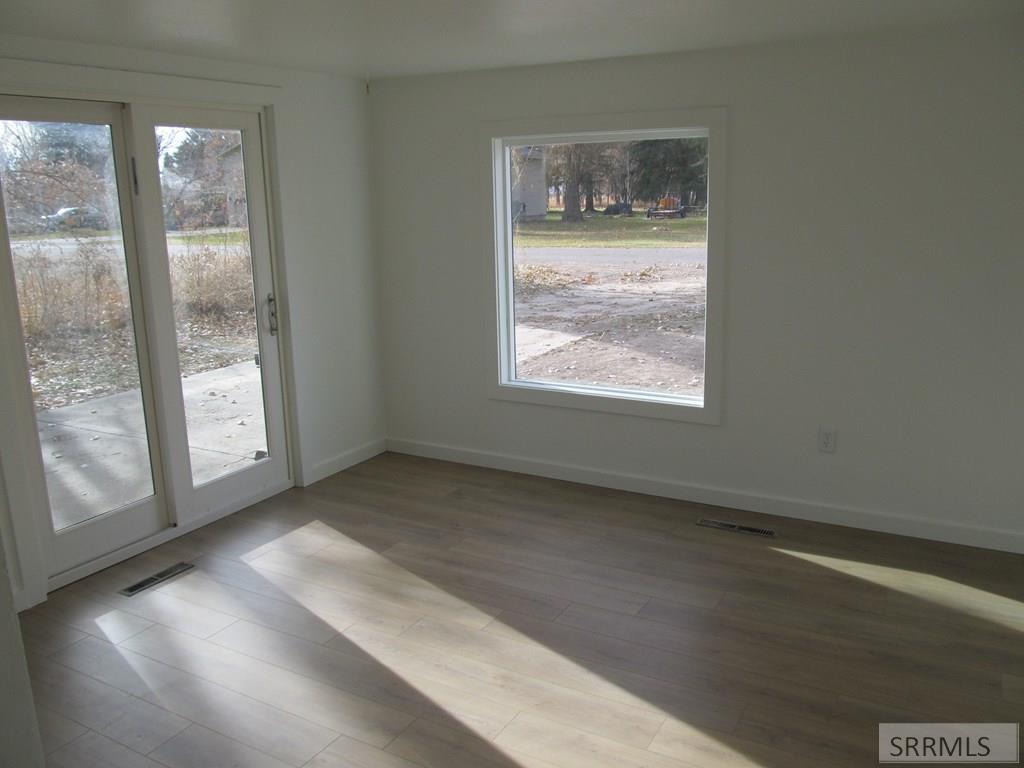 MLS #2180878 image #4