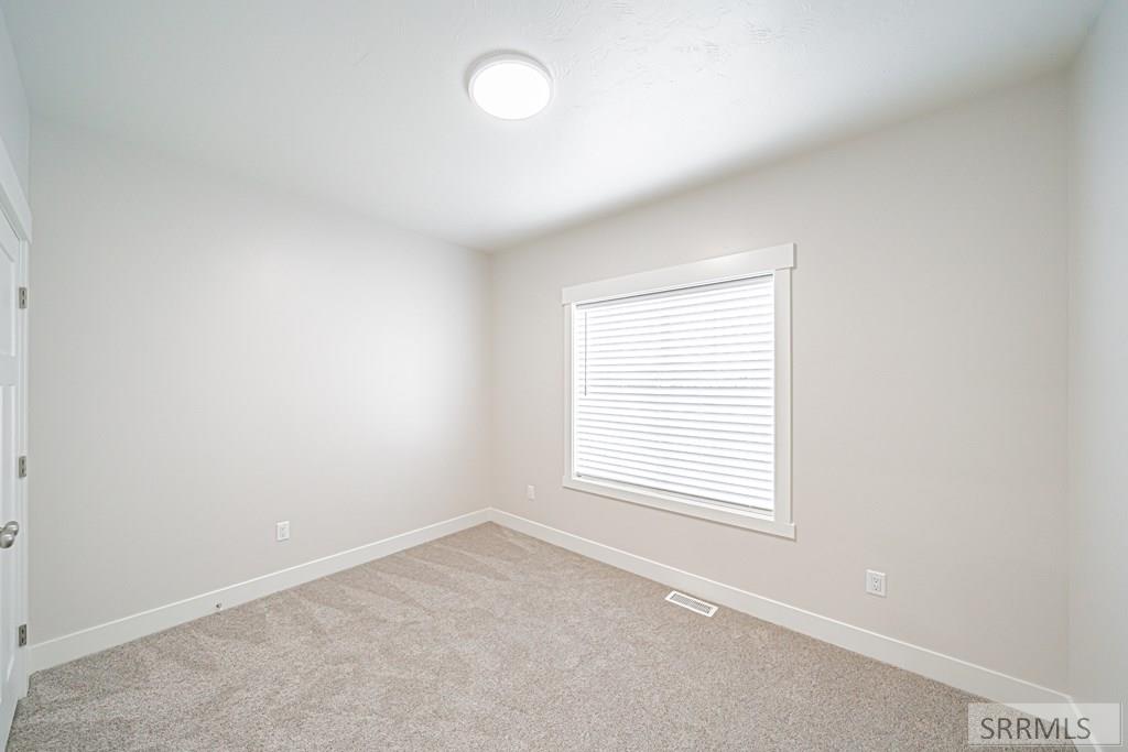 MLS #2181176 image #32