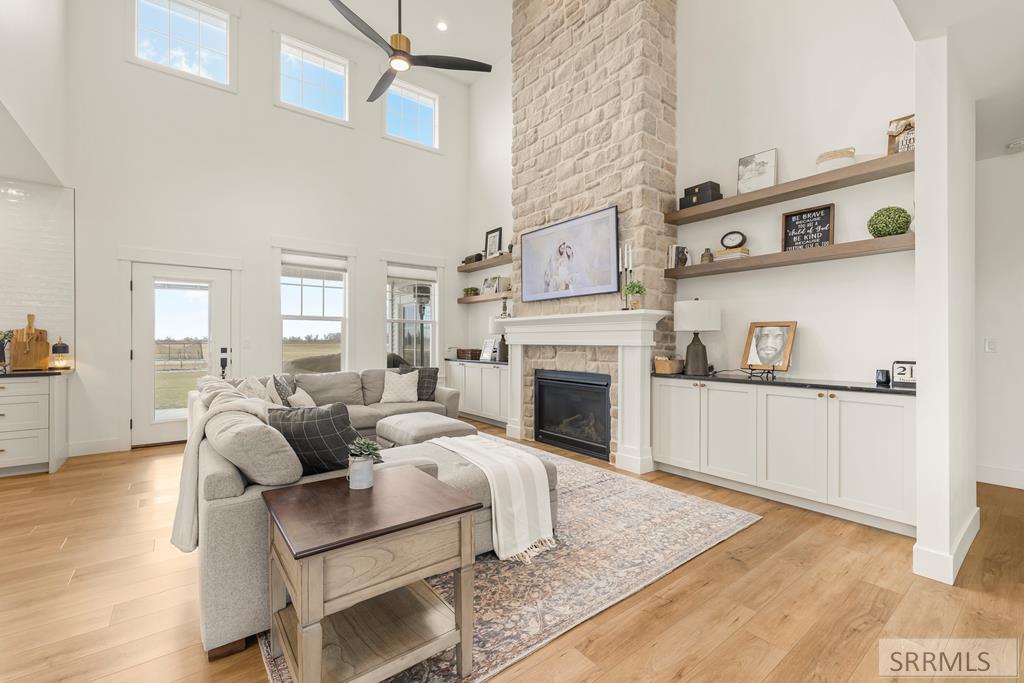 MLS #2181342 image #4