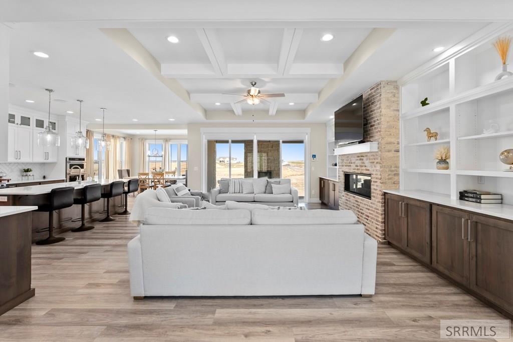 MLS #2181350 image #2