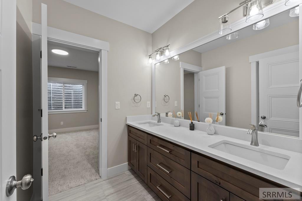 MLS #2181350 image #52