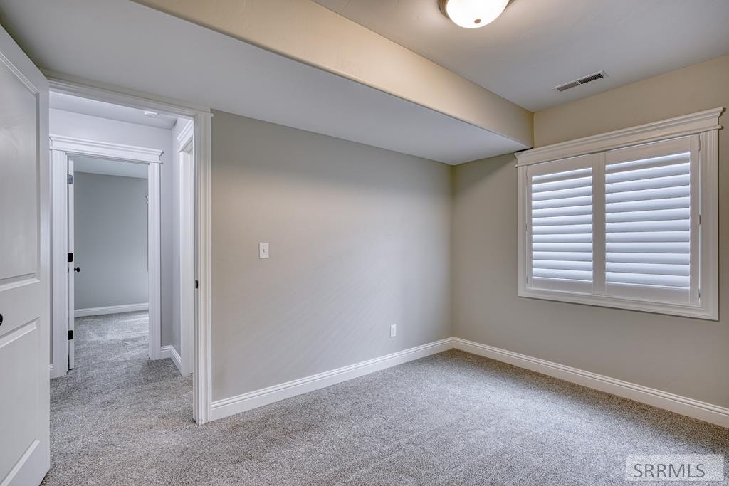 MLS #2181407 image #53