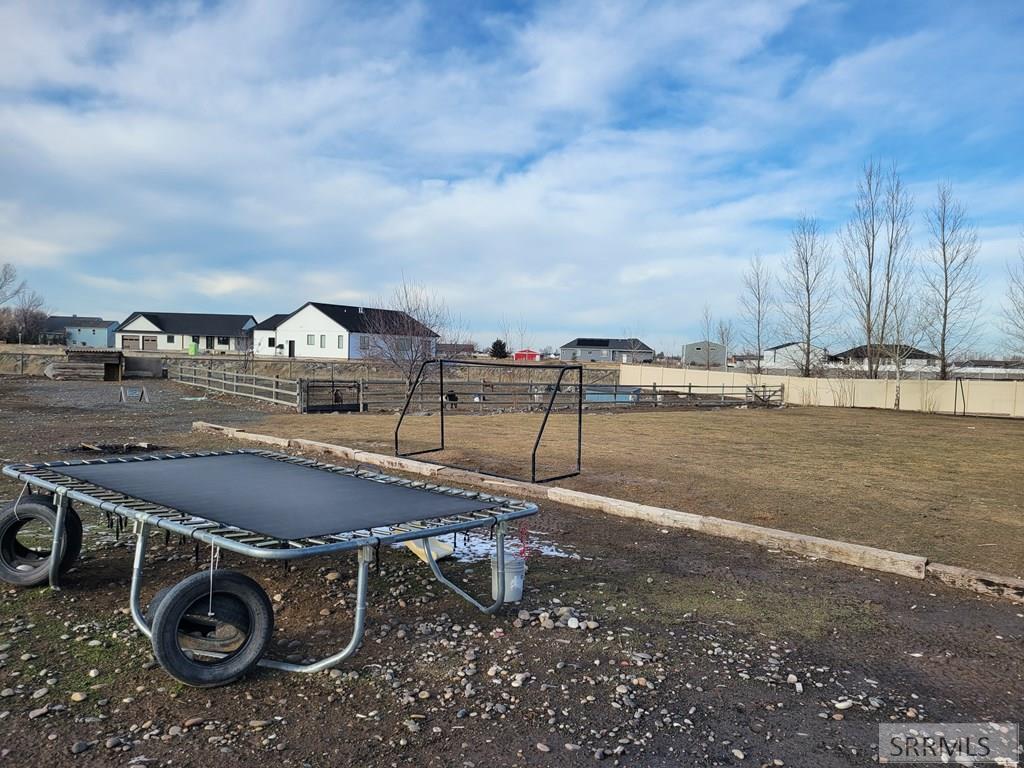 MLS #2181600 image #42