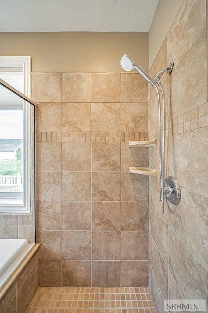 MLS #2181713 image #32