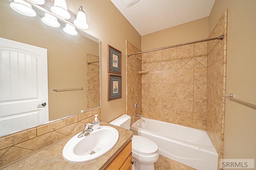 MLS #2181713 image #41