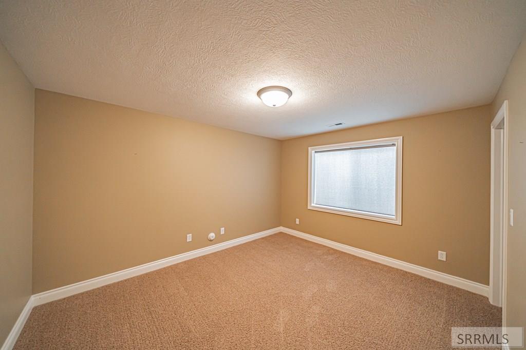 MLS #2181713 image #48