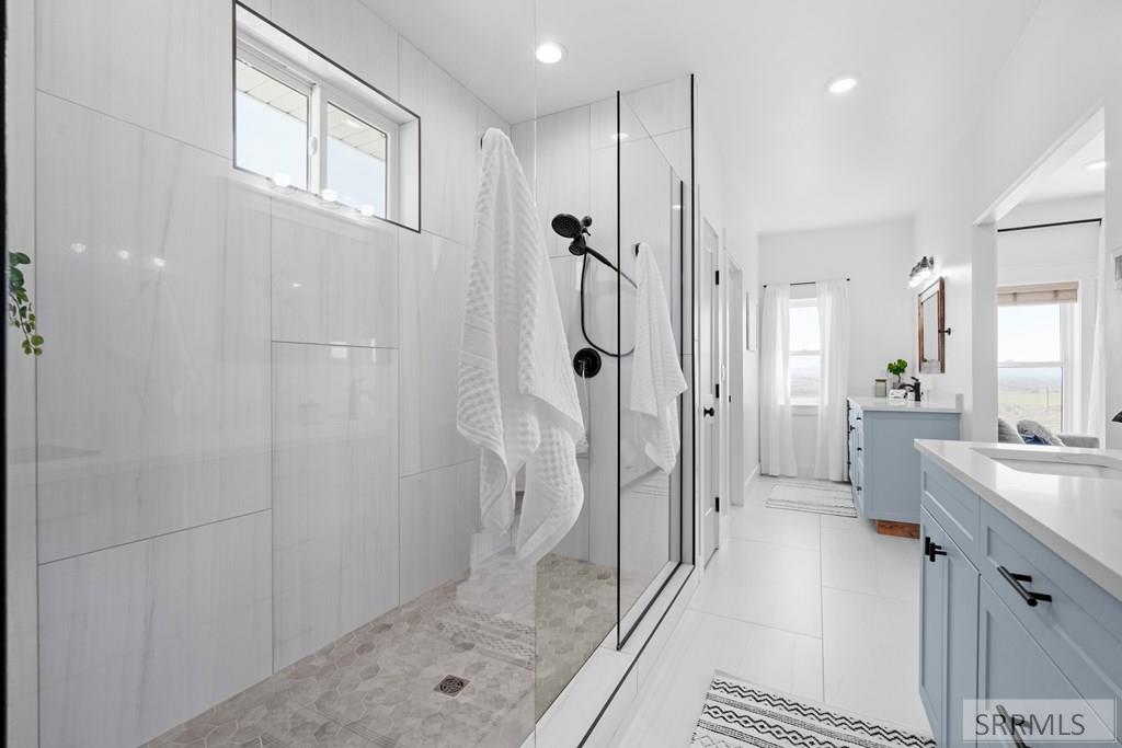 MLS #2181715 image #60