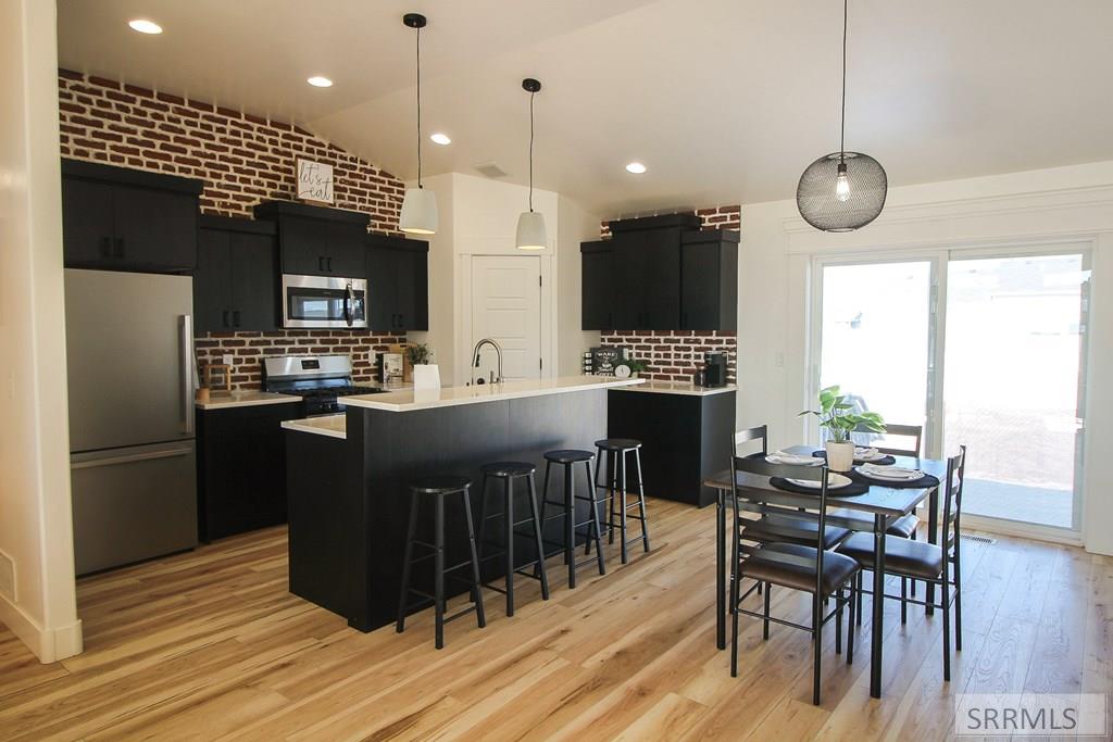 MLS #2181742 image #2