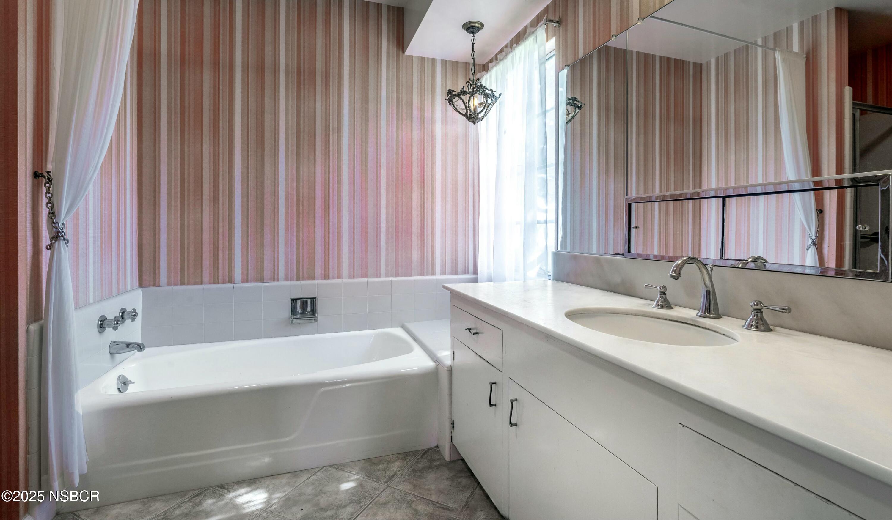 MLS #24001111 image #14