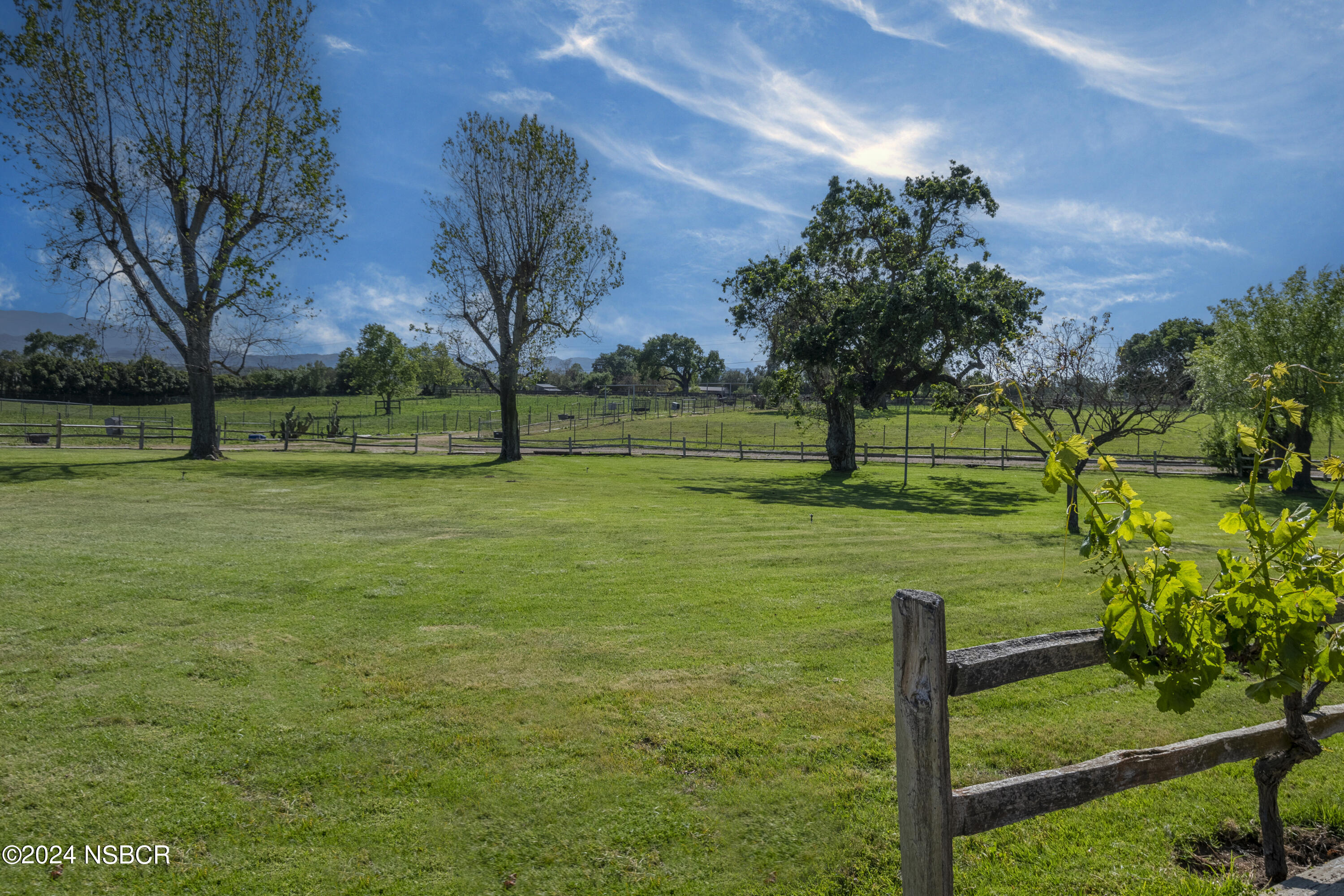 MLS #24001111 image #29