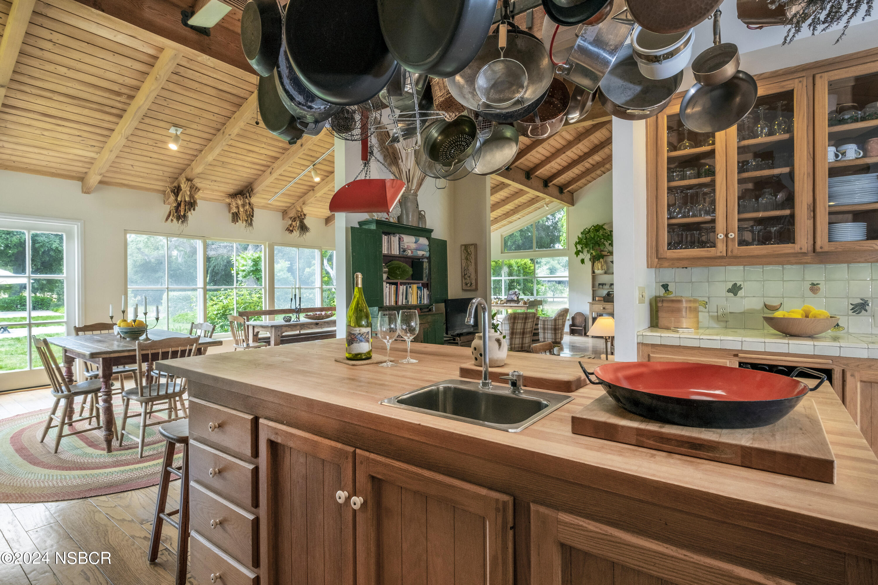 MLS #24001233 image #3