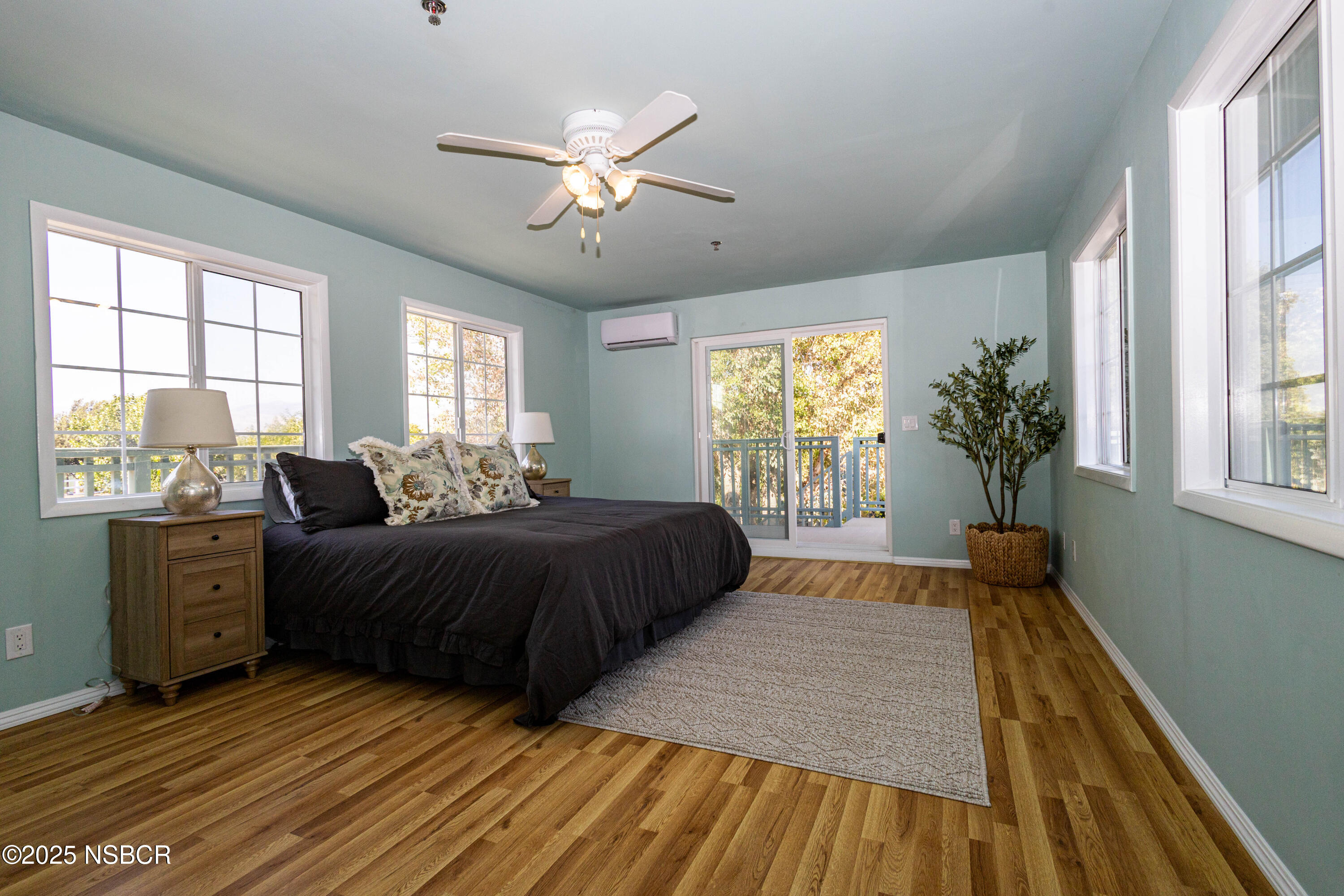 MLS #25000603 image #25