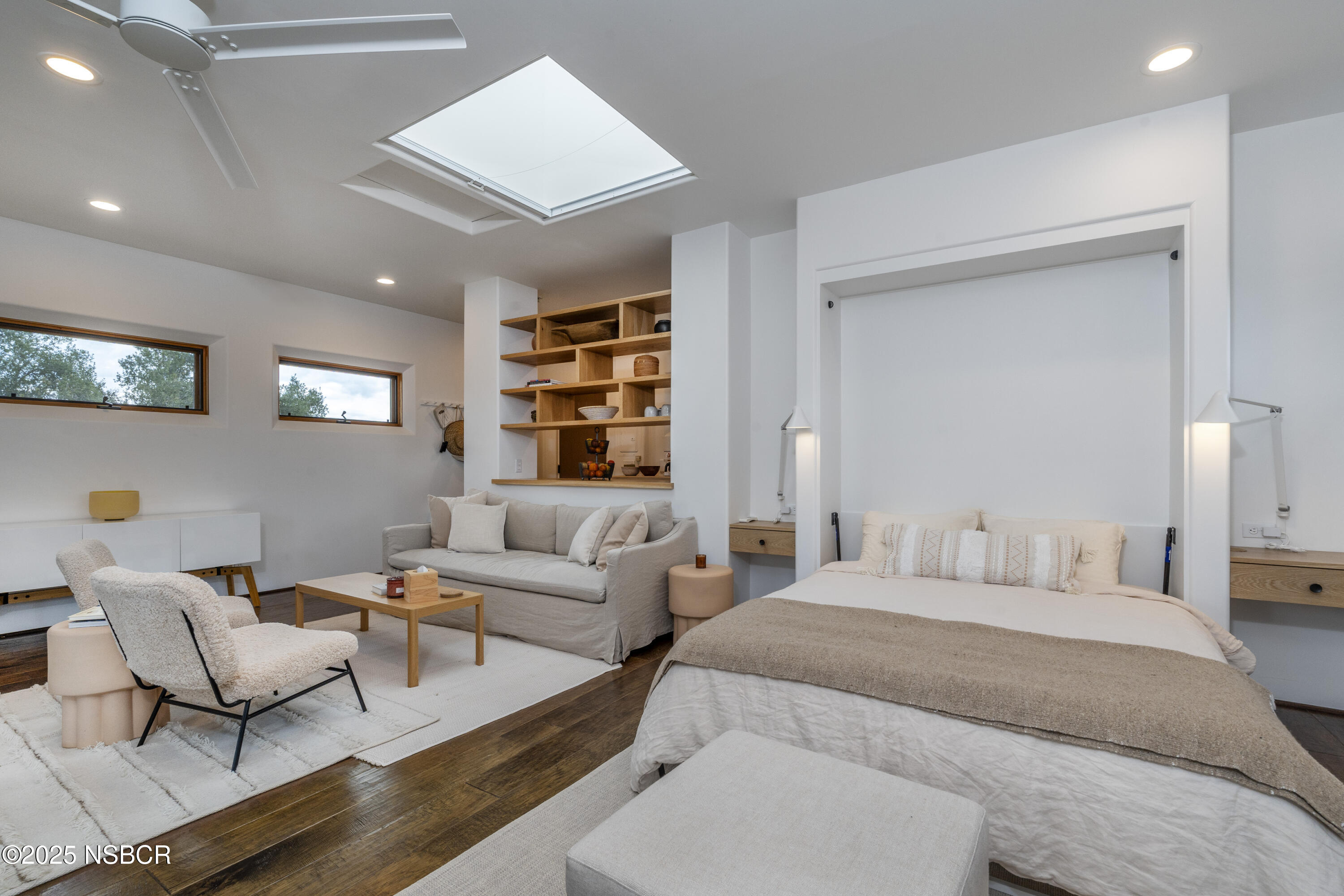 MLS #25000677 image #22