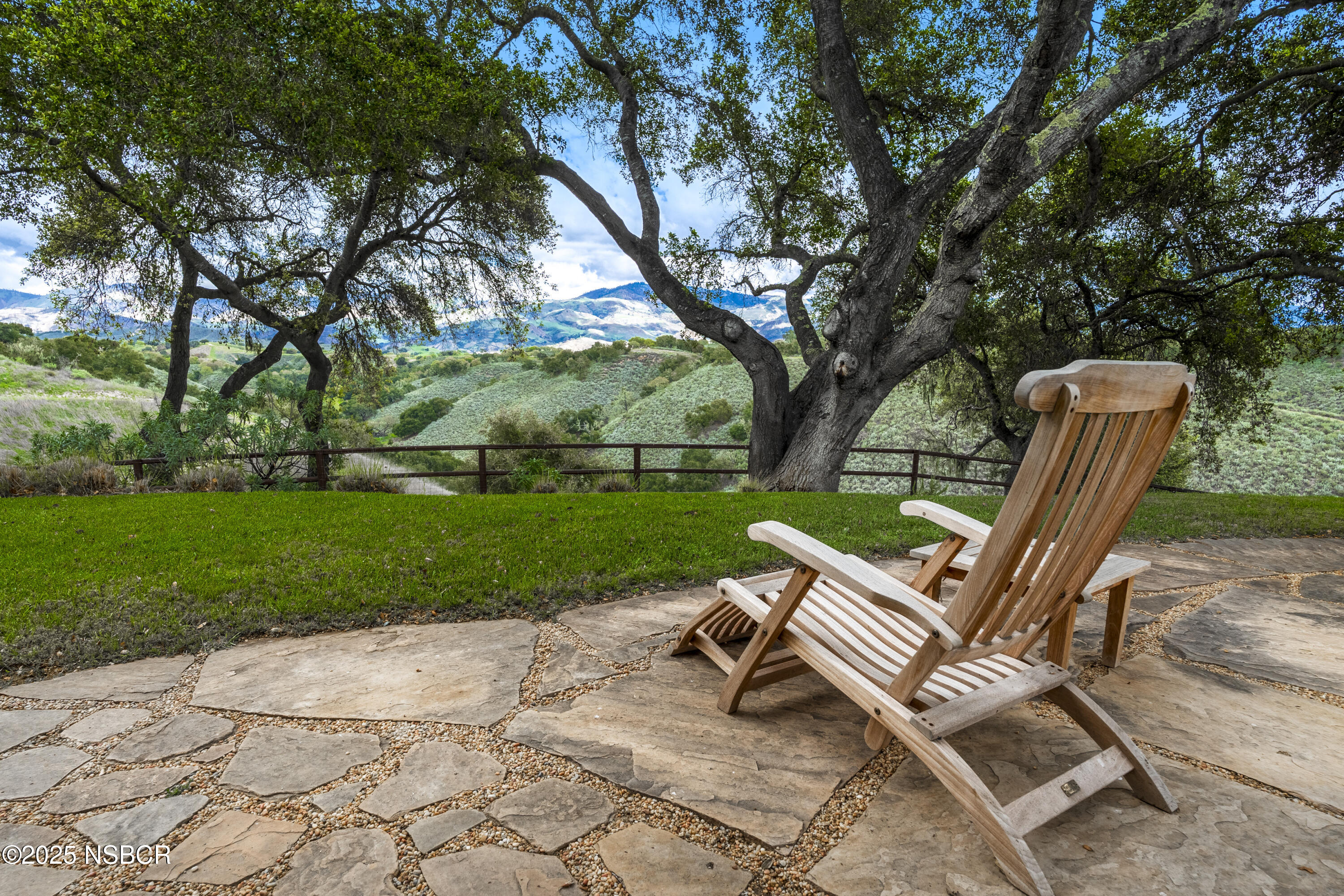 MLS #25000677 image #27