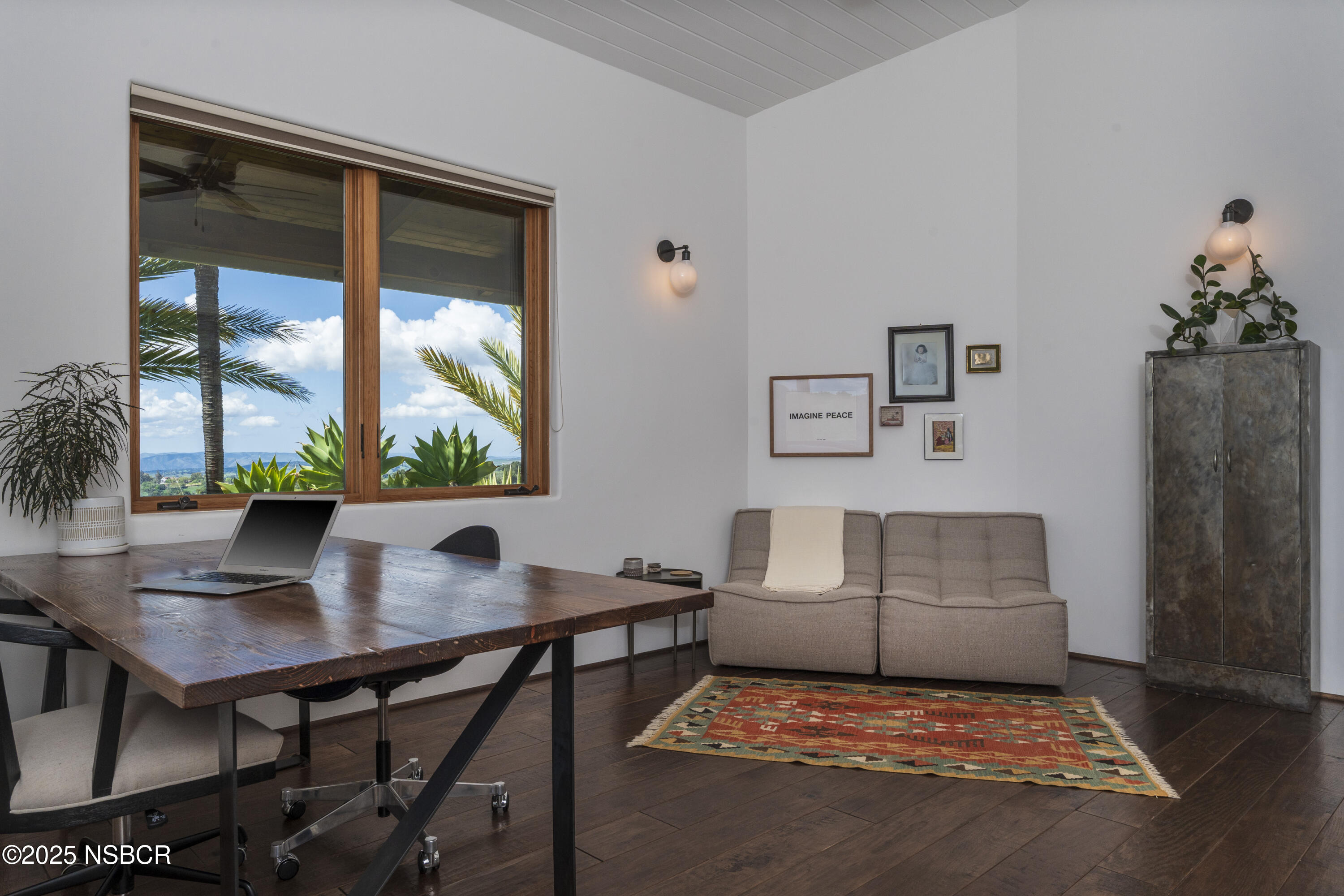 MLS #25000677 image #9