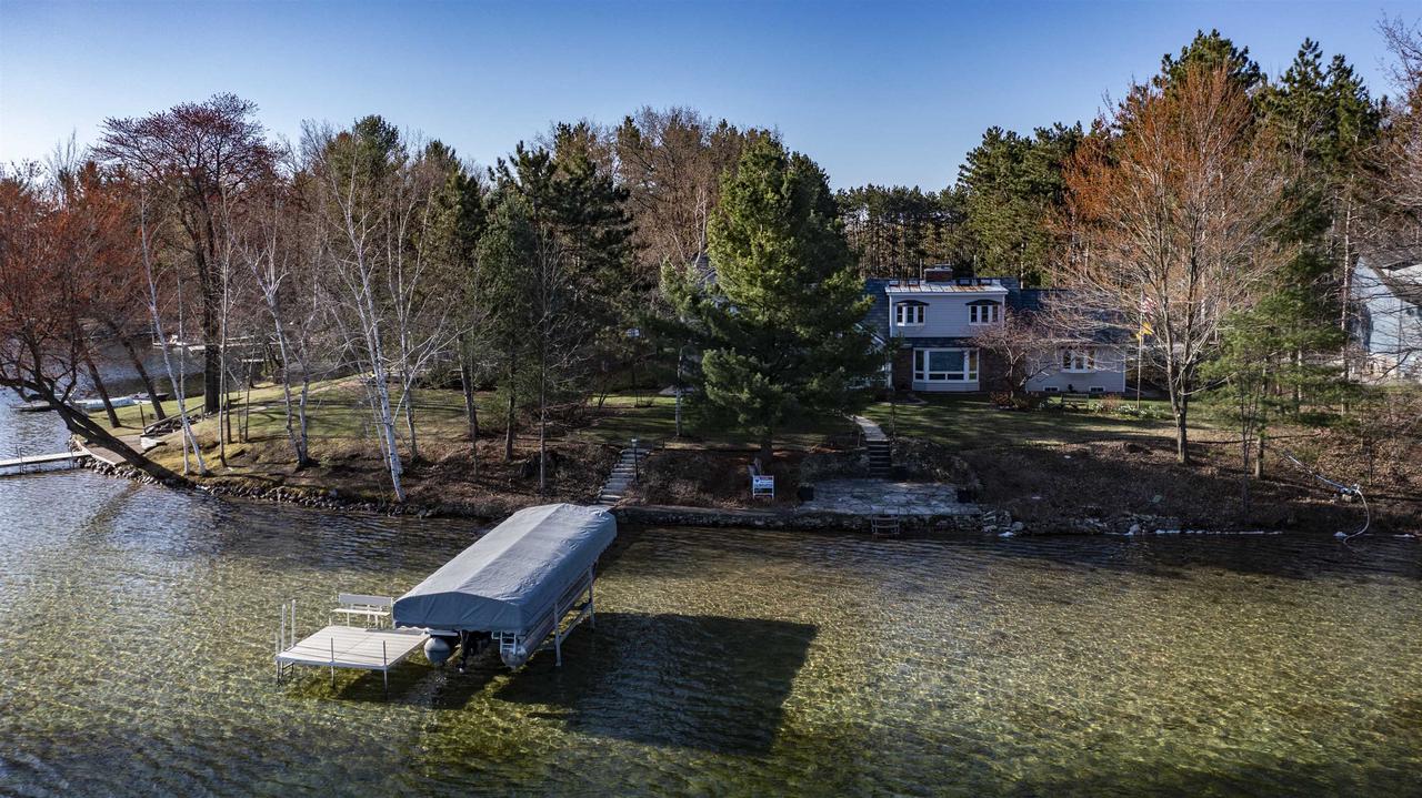 Listing picture for N2300 COUNTRY LANE in Waupaca